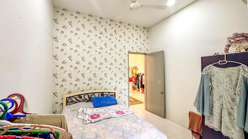 2-storey Terraced House for Sale in Bandar Saujana Putra (Tanjong Duabelas) - Aizuddin Ali - Bedroom - PropertyGuru.com.my