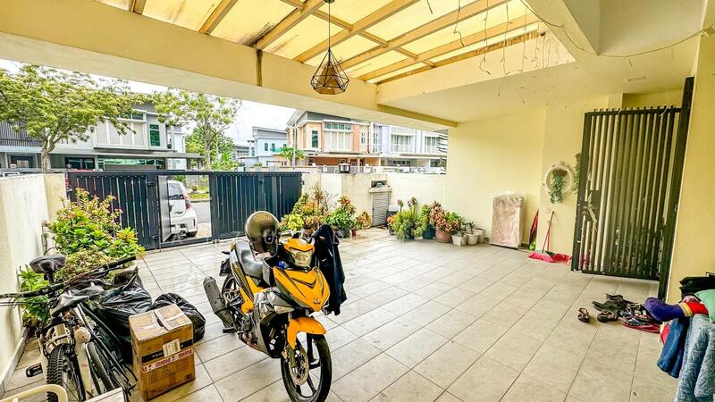 2-storey Terraced House for Sale in Bandar Saujana Putra (Tanjong Duabelas) - Aizuddin Ali - Exterior - PropertyGuru.com.my