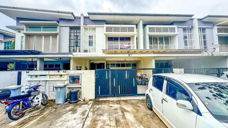 2-storey Terraced House for Sale in Bandar Saujana Putra (Tanjong Duabelas) - Aizuddin Ali - Exterior - PropertyGuru.com.my