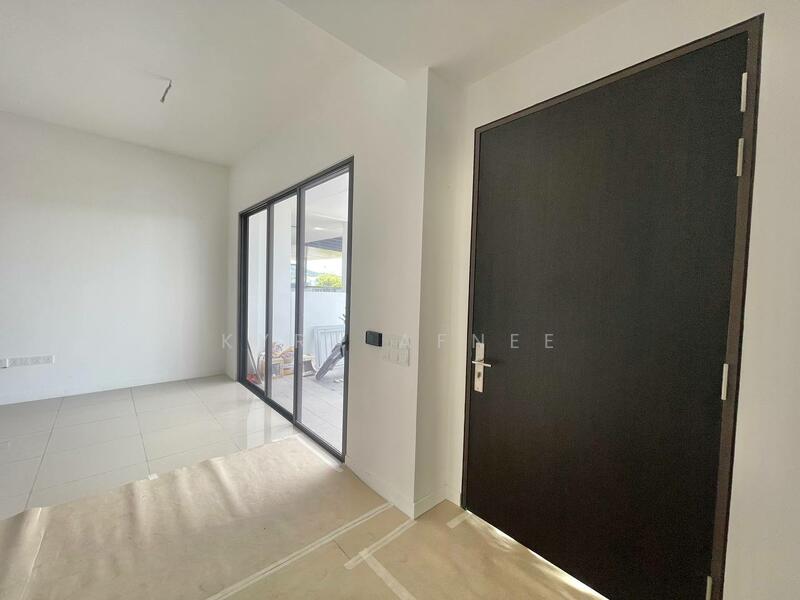 Facing Open Double Storey Terrace, Bandar Serenia, Dengkil Sepang (Type Anira) untuk Untuk Dijual - RM 790,000, Feb 2026 - Entrance - PropertyGuru.com.my