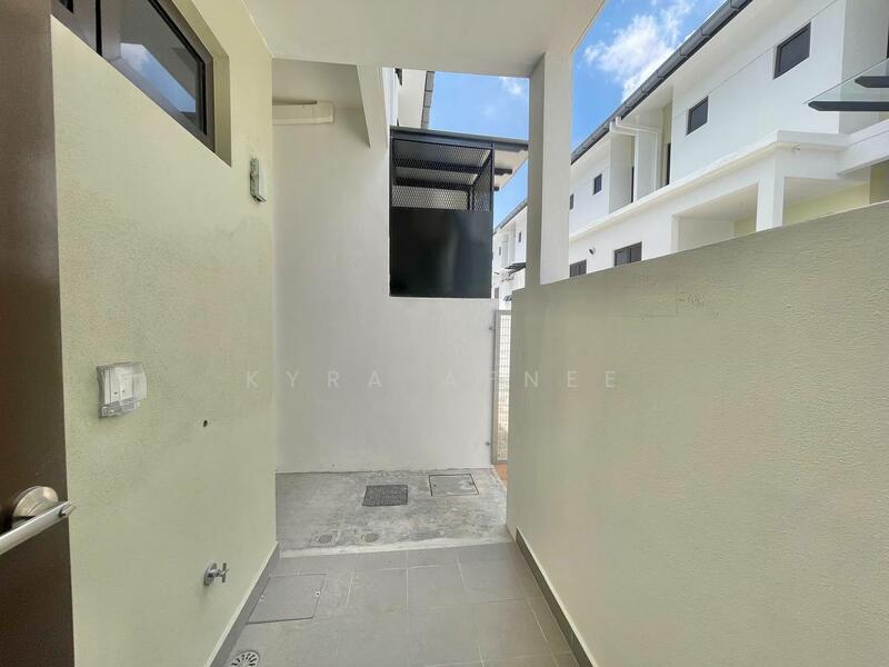 Facing Open Double Storey Terrace, Bandar Serenia, Dengkil Sepang (Type Anira) untuk Untuk Dijual - RM 790,000, Feb 2026 - Exterior - PropertyGuru.com.my