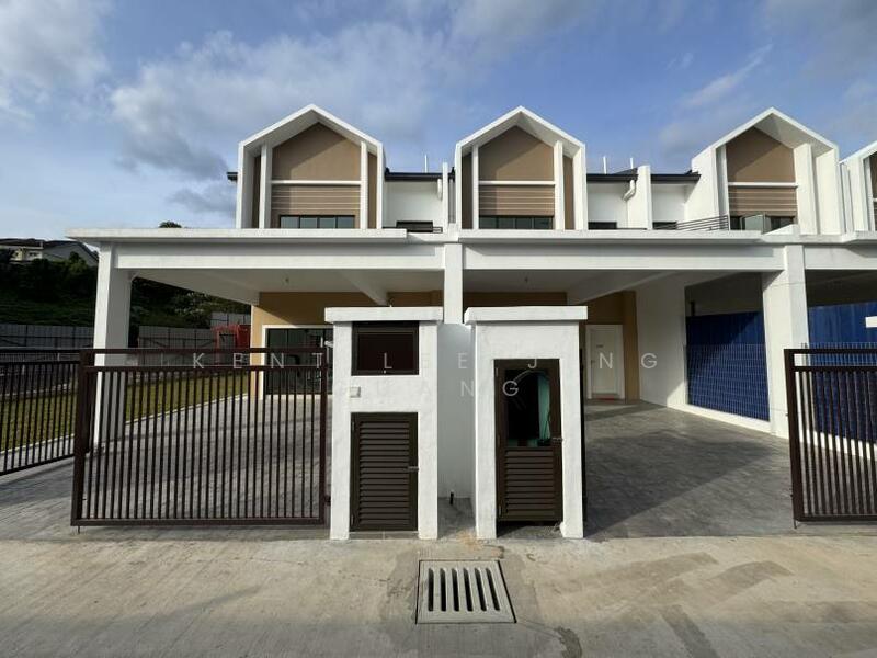 2-storey Terraced House for Sale in Taman Equine (Seri Kembangan) - Kent Lee Jing Guang - Exterior - PropertyGuru.com.my