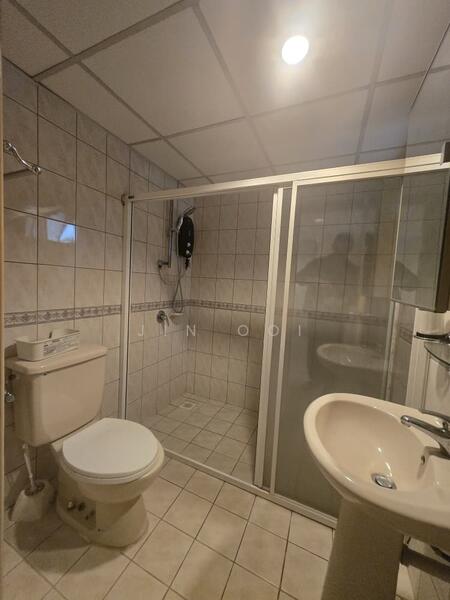 Condominium for Sale at Mont Kiara Bayu - Jin Ooi - Bathroom - PropertyGuru.com.my