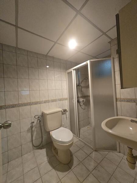 Condominium for Sale at Mont Kiara Bayu - Jin Ooi - Bathroom - PropertyGuru.com.my