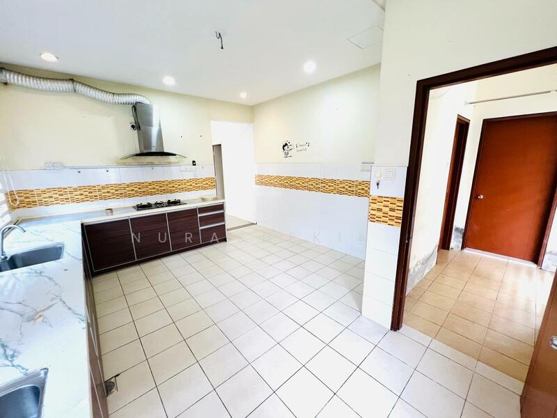 Semi-Detached House for Sale in Bangi (Selangor) - Nurashekin . - Kitchen - PropertyGuru.com.my