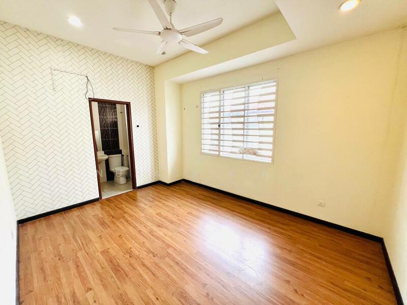 Semi-Detached House for Sale in Bangi (Selangor) - Nurashekin . - Bedroom - PropertyGuru.com.my
