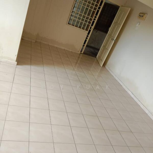 Flat for Sale at Taman Bakap Indah - Roy Kuak - Interior - PropertyGuru.com.my