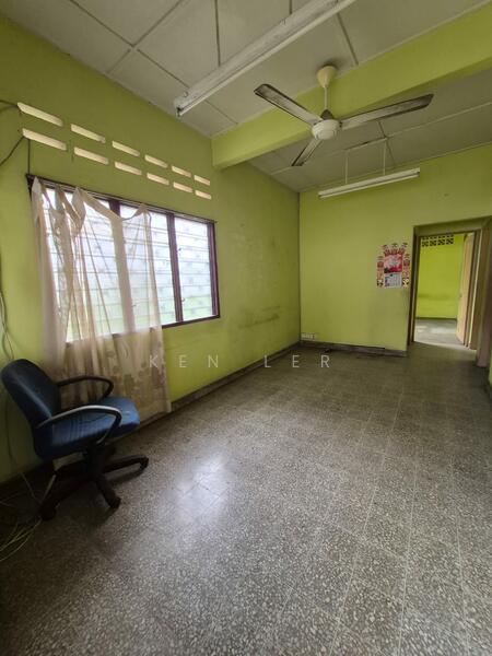 1-storey Terraced House for Sale in Sea Park (Petaling Jaya) - Ken Ler - Interior - PropertyGuru.com.my