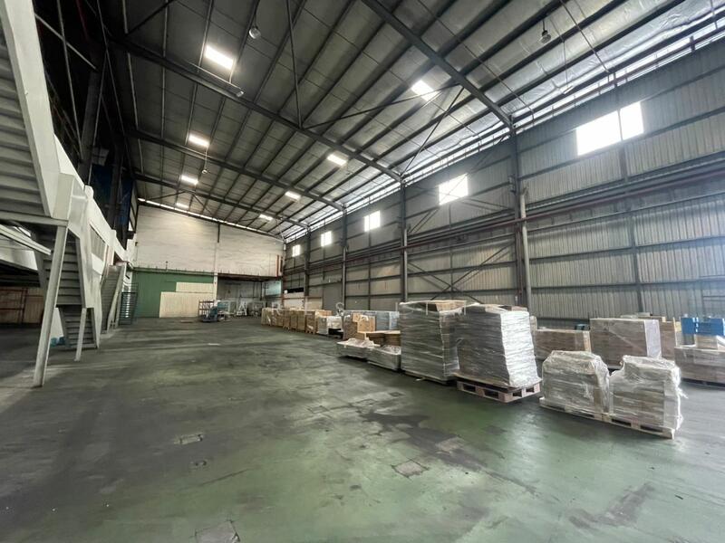 Warehouse for Rent in Seksyen 7 (Shah Alam) - Ares Lim - Interior - PropertyGuru.com.my