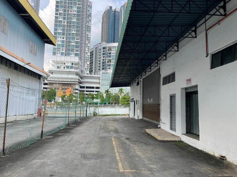 Warehouse for Rent in Seksyen 7 (Shah Alam) - Ares Lim - Exterior - PropertyGuru.com.my