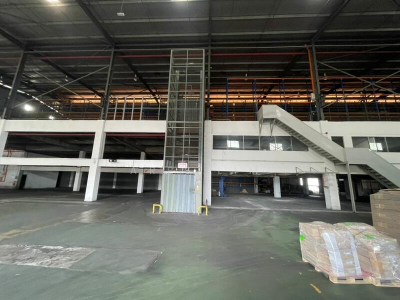 Warehouse for Rent in Seksyen 7 (Shah Alam) - Ares Lim - Interior - PropertyGuru.com.my