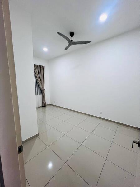 2-storey Terraced House for Sale in Setia Eco Gardens (Gelang Patah) - Yik Tat - Interior - PropertyGuru.com.my