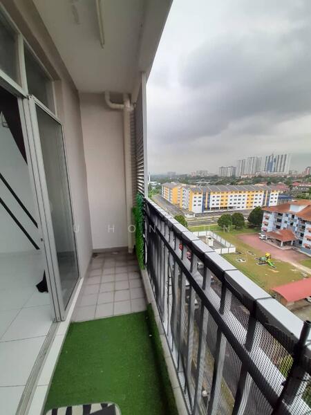 Scott Towers @ Larkin JB untuk Untuk Dijual - RM 420,000, Feb 2026 - Balcony - PropertyGuru.com.my