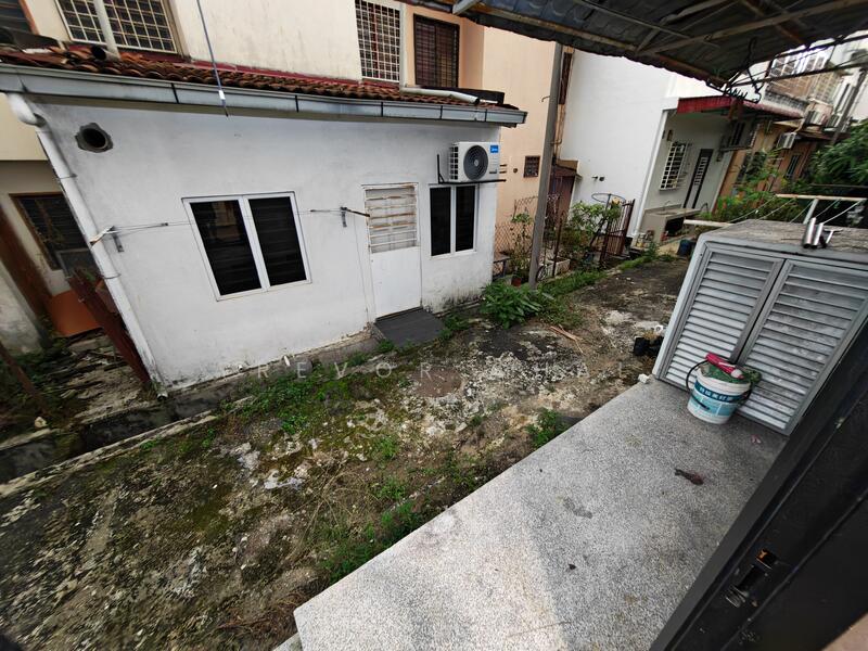 3-storey Terraced House for Sale in Taman Cheras Jaya (Cheras) - Trevor Chai - Exterior - PropertyGuru.com.my