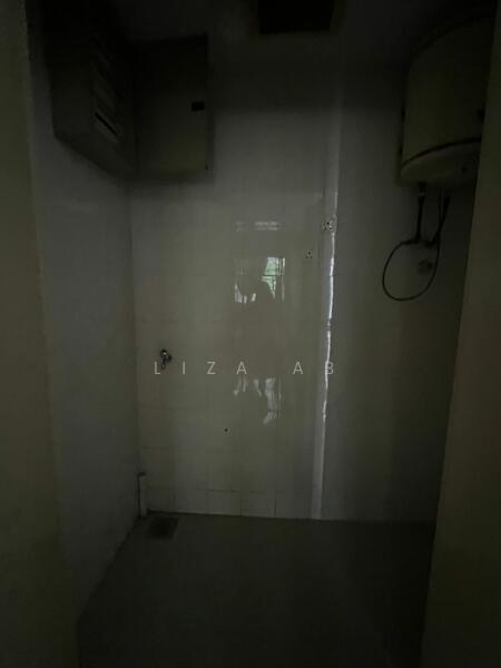 Country Heights Kajang untuk Untuk Disewa - RM 2,200 /bulan, Feb 2026 - Bathroom - PropertyGuru.com.my