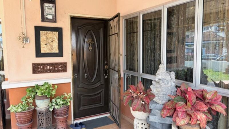 Taman Waterfall untuk Untuk Dijual - RM 820,000, Feb 2026 - Entrance - PropertyGuru.com.my