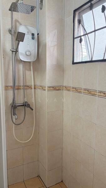 Taman Waterfall untuk Untuk Dijual - RM 820,000, Feb 2026 - Bathroom (Master) - PropertyGuru.com.my