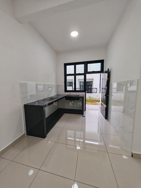Cluster House for Rent in Iskandar Puteri (Nusajaya) (Johor) - Ann Khow - Kitchen - PropertyGuru.com.my