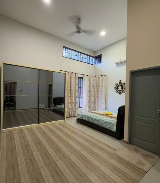 Bungalow for Sale in Bandar Warisan Puteri (Ampangan) - Ismi Muhammad - Bedroom - PropertyGuru.com.my