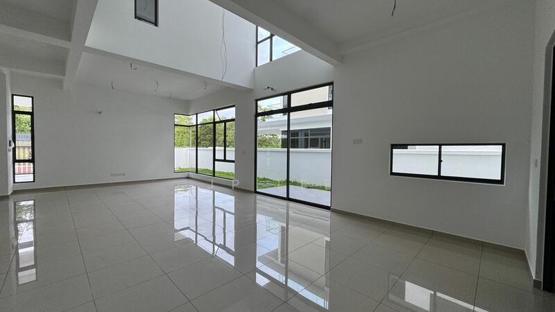 Cluster House for Sale in Horizon Hills (Iskandar Puteri (Nusajaya)) - JP Lee - Living Room - PropertyGuru.com.my