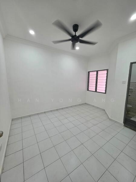 1-storey Terraced House for Sale in Taman Puteri Wangsa (Ulu Tiram) - Han Yong Ang - Interior - PropertyGuru.com.my