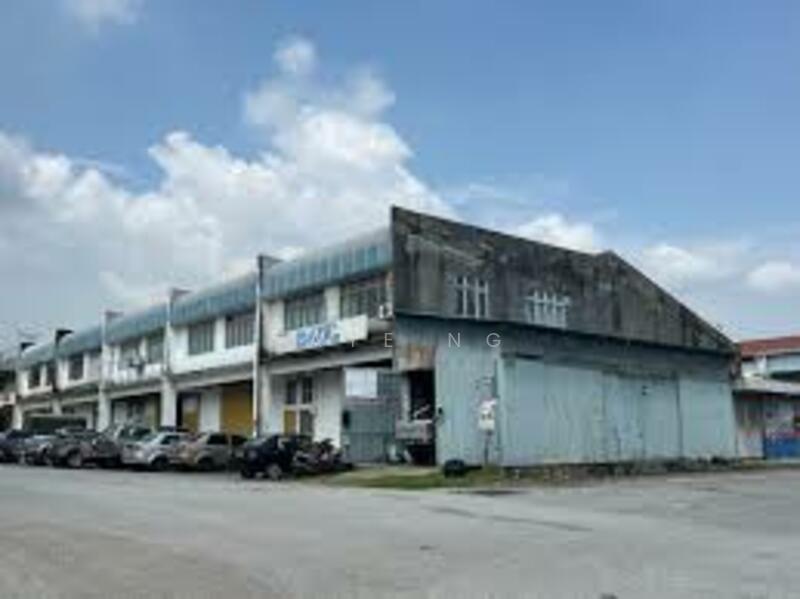 Taman Perindustrian Bukit Serdang untuk Untuk Disewa - RM 9,000 /bulan, Feb 2026 - Exterior - PropertyGuru.com.my