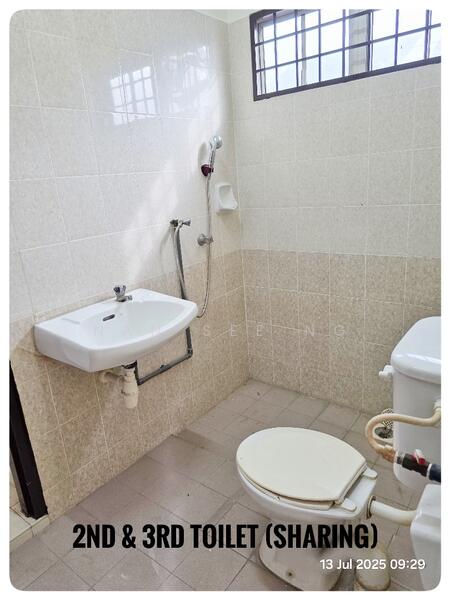 Taman Seri Murni untuk Untuk Dijual - RM 550,000, Feb 2026 - Bathroom - PropertyGuru.com.my