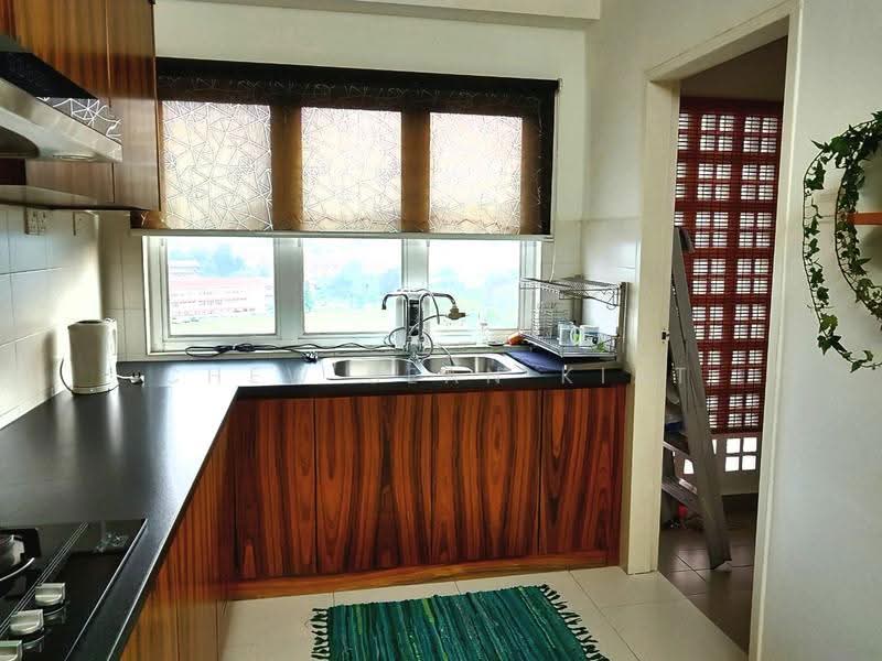 Kondominium untuk Dijual di Casa Tropika - Chew Sean Kiat - Kitchen - PropertyGuru.com.my
