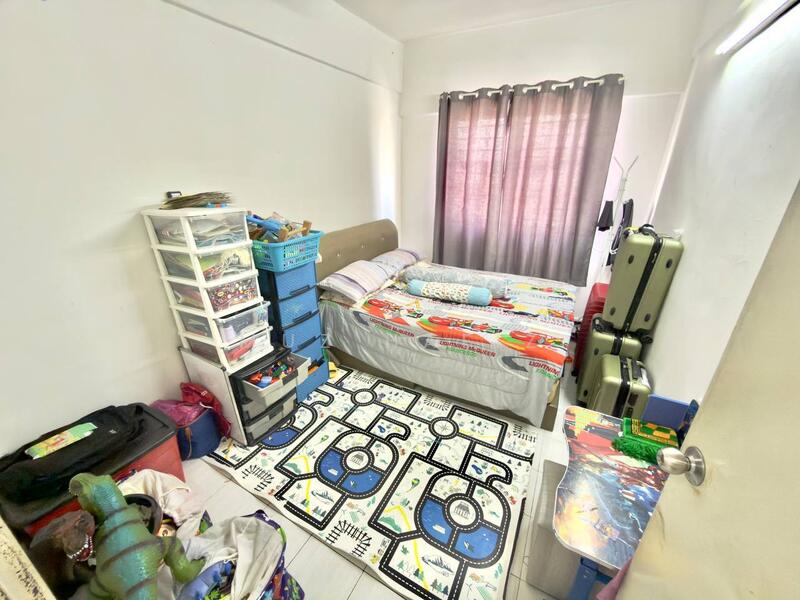 Service Residence for Sale at Serdang Skyvillas (Serdang Perdana) - Muz Hafiz - Bedroom - PropertyGuru.com.my