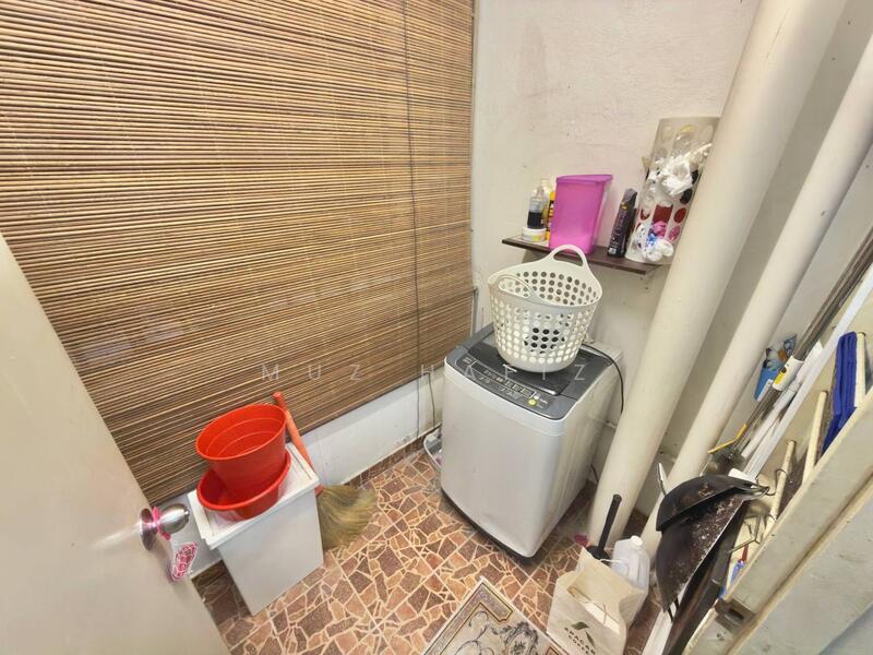 Service Residence for Sale at Serdang Skyvillas (Serdang Perdana) - Muz Hafiz - PropertyGuru.com.my