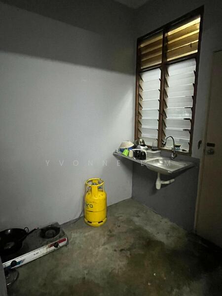 Flat for Sale at Rumah Pangsa Jasmine - Yvonne Lim - Kitchen - PropertyGuru.com.my