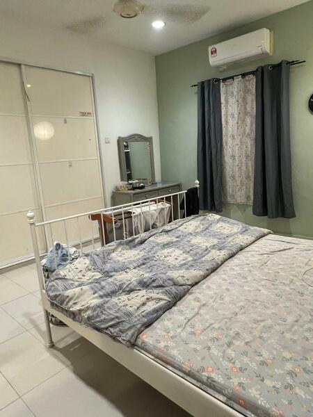 1.5-storey Terraced House for Sale in Seksyen 4 (Petaling Jaya) - Magasvari A/P Saboo Basnayake - Bedroom - PropertyGuru.com.my