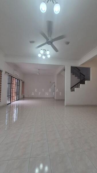 2.5-storey Terraced House for Sale in Putrajaya (Putrajaya) - Kyra Afnee - Living Room - PropertyGuru.com.my