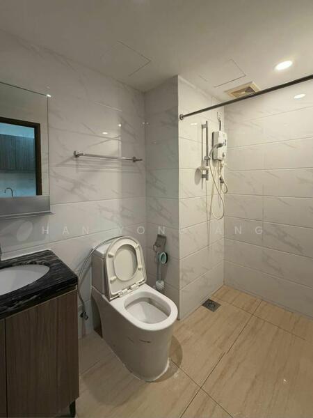 Apartment for Rent at Country Garden Central Park - Han Yong Ang - Bathroom - PropertyGuru.com.my