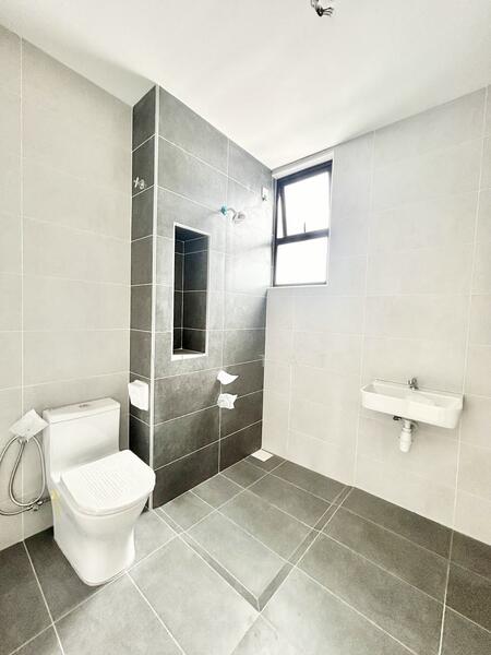 Austin Duta Austins Dutas untuk Untuk Dijual - RM 780,000, Feb 2026 - Bathroom - PropertyGuru.com.my