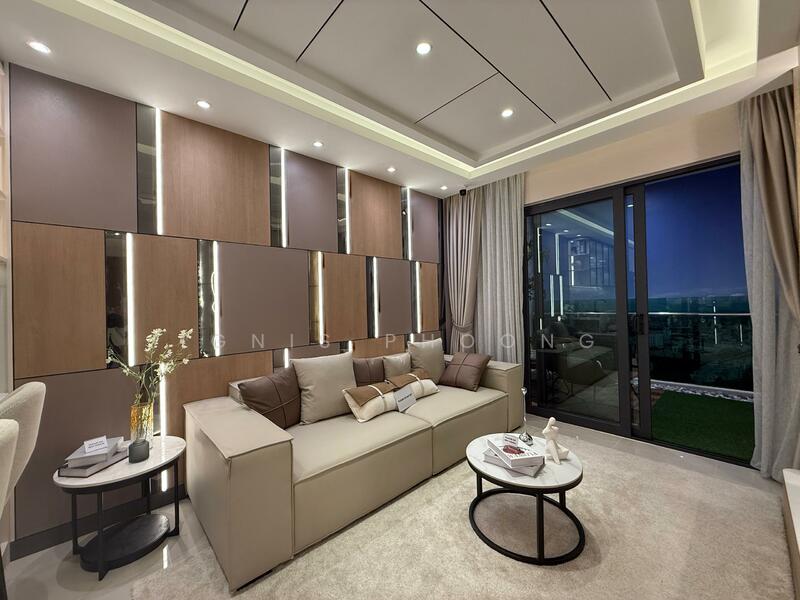 Service Residence for Sale at Pinnacle Bukit Gambier - Ignis Phoong - Living Room - PropertyGuru.com.my