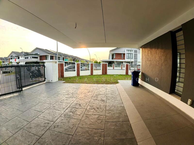 Rumah Teres 2 Tingkat untuk Dijual di Elmina (Shah Alam) - Mohd Zakri Mohd Zamberi - Exterior - PropertyGuru.com.my