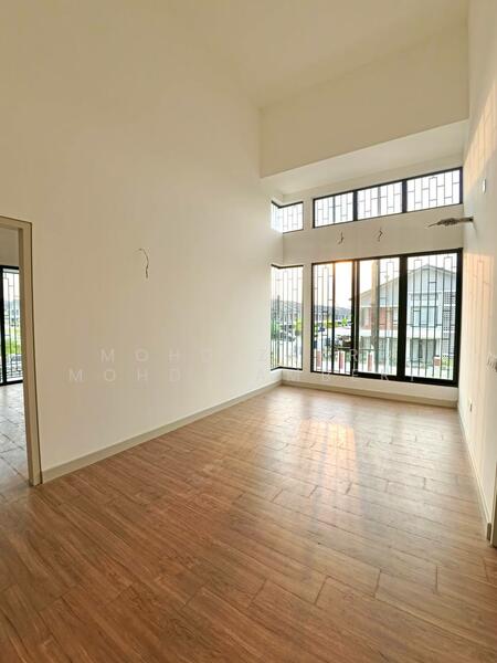 Rumah Teres 2 Tingkat untuk Dijual di Elmina (Shah Alam) - Mohd Zakri Mohd Zamberi - Living Room - PropertyGuru.com.my