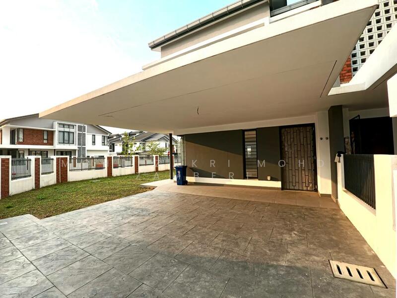 Rumah Teres 2 Tingkat untuk Dijual di Elmina (Shah Alam) - Mohd Zakri Mohd Zamberi - Exterior - PropertyGuru.com.my