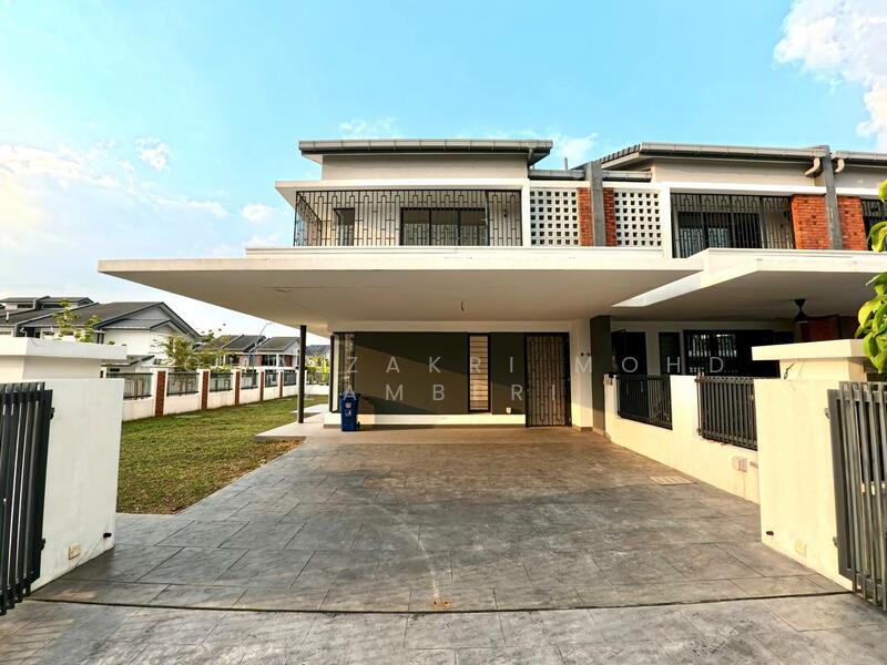 Rumah Teres 2 Tingkat untuk Dijual di Elmina (Shah Alam) - Mohd Zakri Mohd Zamberi - Exterior - PropertyGuru.com.my