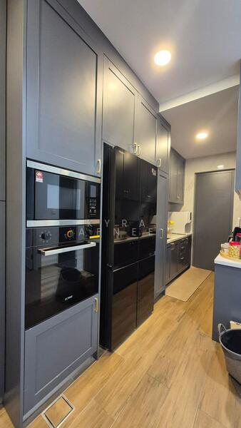 MURRAYA PRESINT 12, CORNER LOT, FACING LAKE untuk Untuk Dijual - RM 1,400,000, Mac 2026 - Kitchen - PropertyGuru.com.my