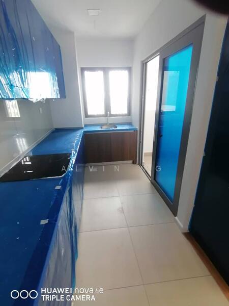 Condominium for Rent at Lakefront Residence - Alvin Ng - Kitchen - PropertyGuru.com.my