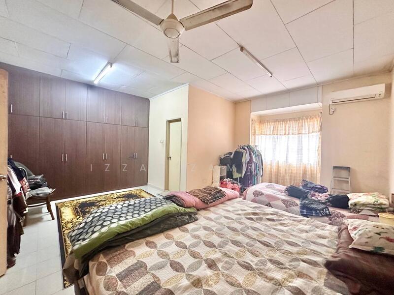 2-storey Terraced House for Sale in Seksyen 7 (Shah Alam) - Izzat Zamros - Bedroom - PropertyGuru.com.my