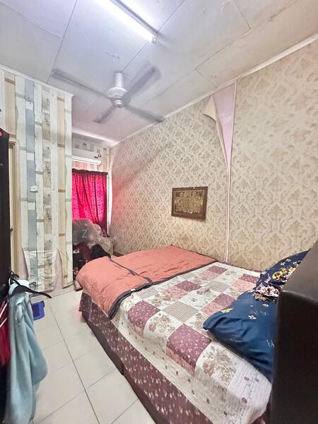 2-storey Terraced House for Sale in Seksyen 7 (Shah Alam) - Izzat Zamros - Bedroom - PropertyGuru.com.my