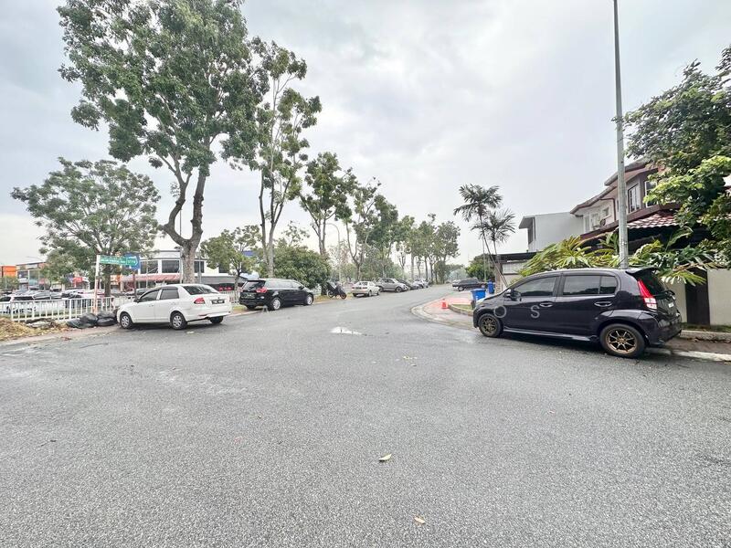 2-storey Terraced House for Sale in Seksyen 7 (Shah Alam) - Izzat Zamros - Exterior - PropertyGuru.com.my