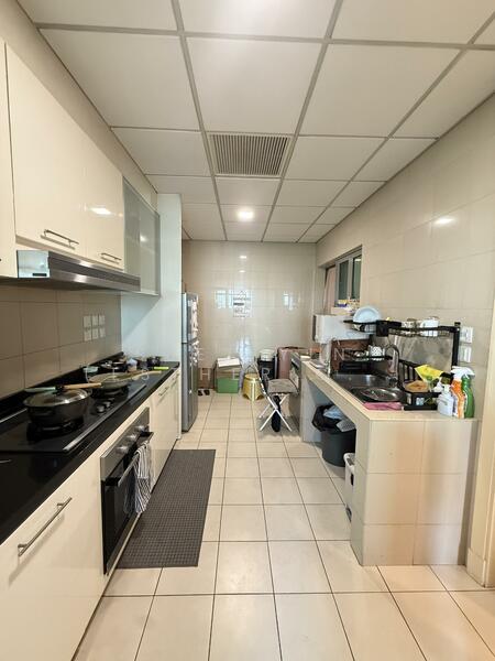 Condominium for Sale at 10 Mont Kiara @ MK10 - Suet Yin (Esther Chan) - Kitchen - PropertyGuru.com.my