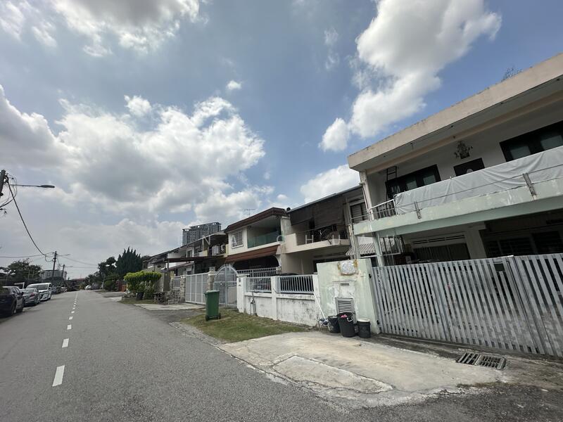 2-storey Terraced House for Sale in Petaling Jaya (Selangor) - Hena Chuah - PropertyGuru.com.my