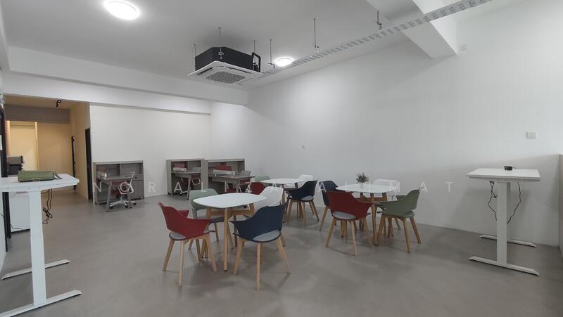 Shop / Office for Rent in Taman Mount Austin (Tebrau) - Noraliza Alimat - Interior - PropertyGuru.com.my