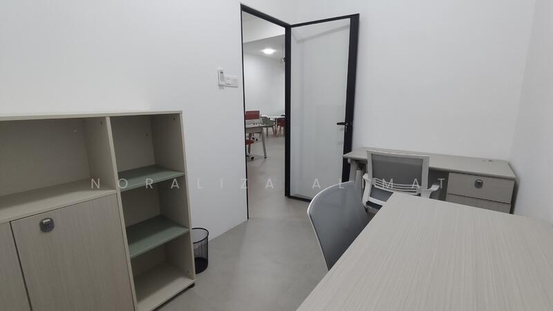 Shop / Office for Rent in Taman Mount Austin (Tebrau) - Noraliza Alimat - Interior - PropertyGuru.com.my
