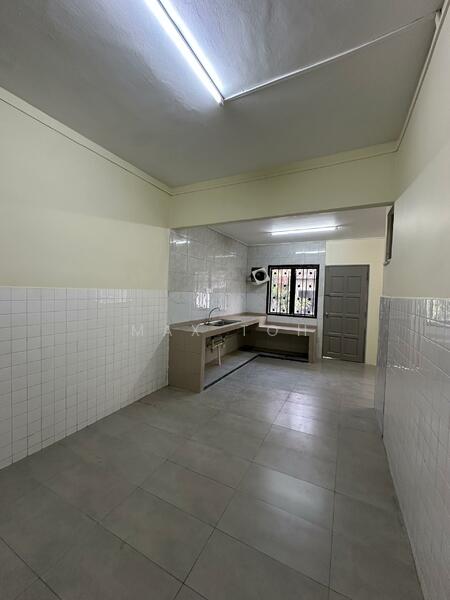 2-storey Terraced House for Rent in Masai (Johor) - Max Toh - Kitchen - PropertyGuru.com.my